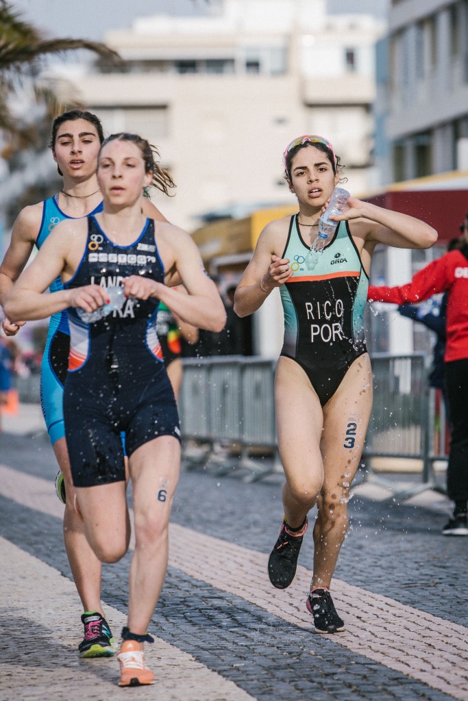 Inês Rico manteve um ritmo elevado durante toda a prova, ganhando ao sprint no final